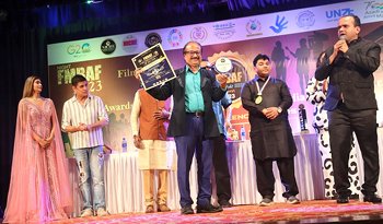 Prem Chopra –  Deepshikha Nagpal – Sudesh Berry – Alka Bhatnagar Receive Awards At The Grand Ceremony Of FMBAF Awards 2023 Season 6 By Dr  Anil Nair