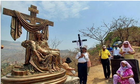 Stations of The Cross  at Don Bosco Centre Karjat Draws Pilgrims And Nature Lovers
