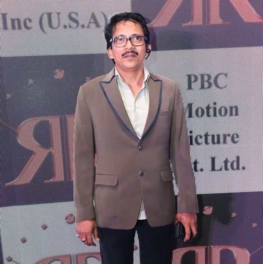 Ronnie Rodrigues Presents Cinebuster Films & TV Awards 2022 To be Presented with a Gold and Diamond Studded Trophy for the first time in the history of World Cinema